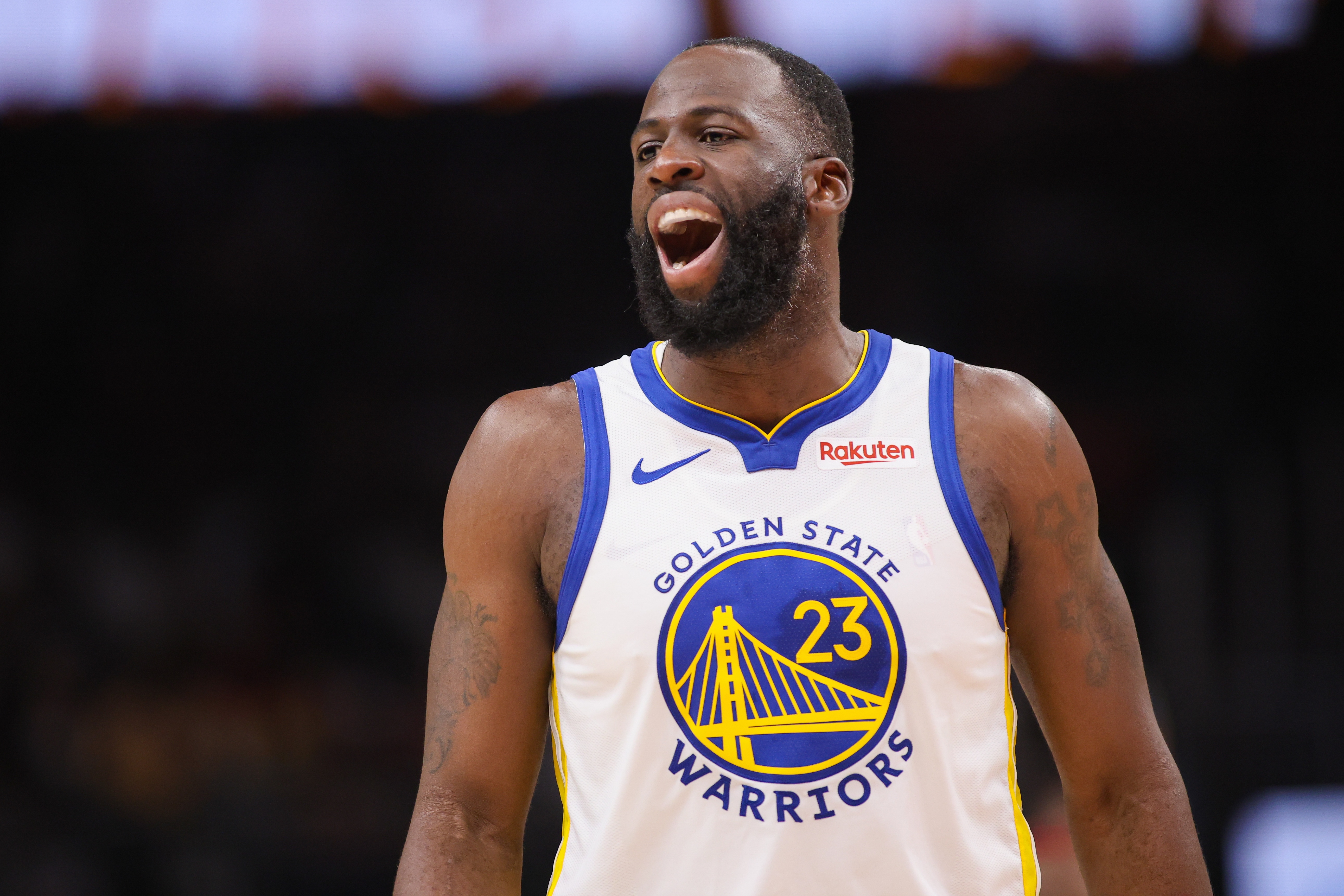 星空体育-追梦：联盟罚球员钱可快了 但12支球队在摆烂只开了两次罚单